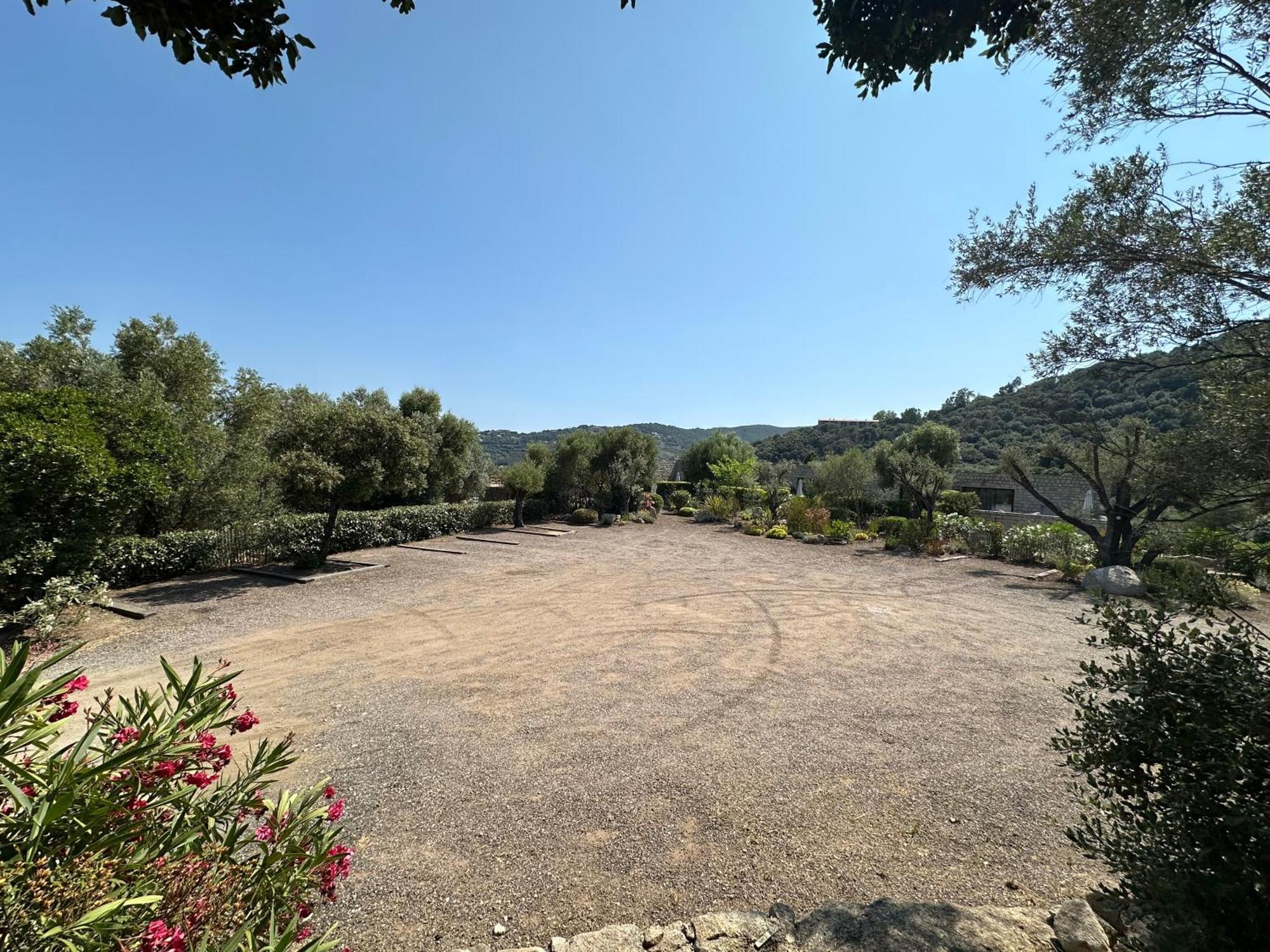 N3 Maison T2 Climatise Ajaccio (Corsica)